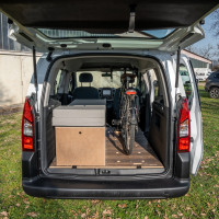 vehículo utilitario pequeño camperizado Mercedes Citan 1 Furgoneta vehículo utilitario pequeño camperizado Mercedes Citan 1 Furgoneta