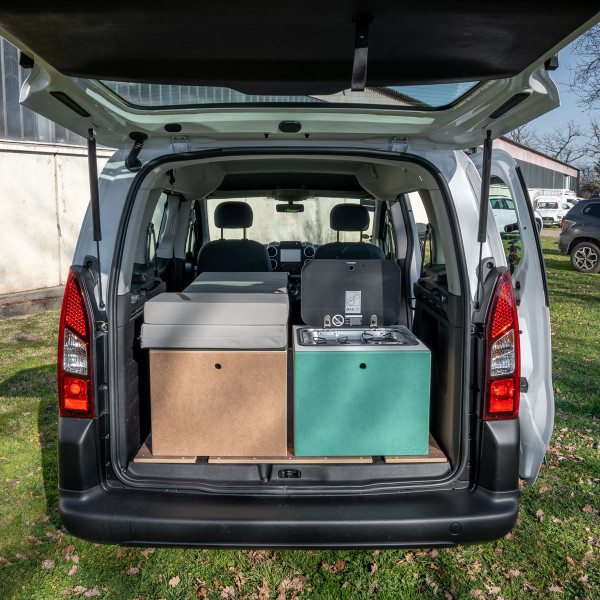 mini van camperizado Opel Combo E Furgoneta